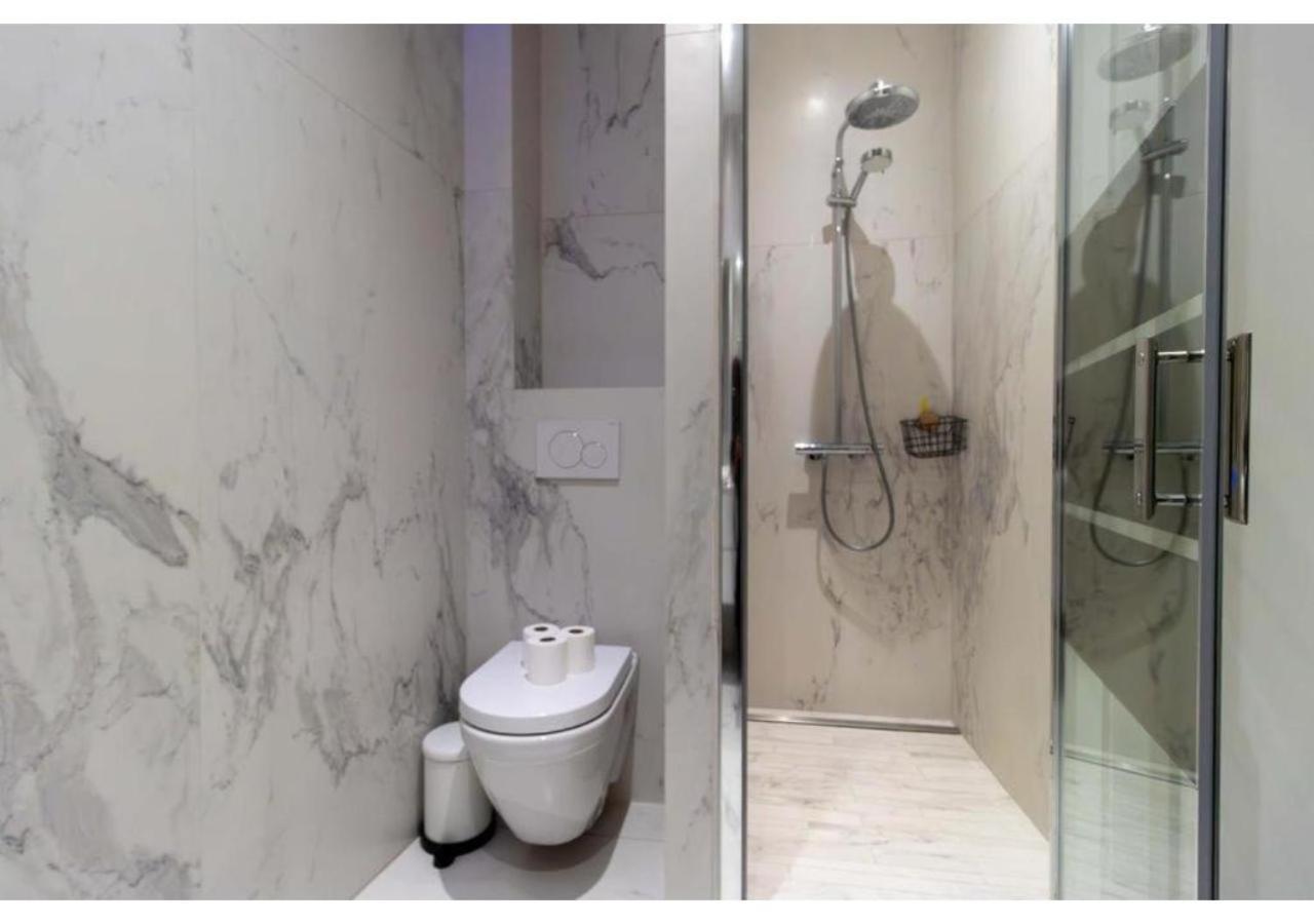 Apartment Saint Germain Des Pres By Studio Prestige Paris Exterior photo
